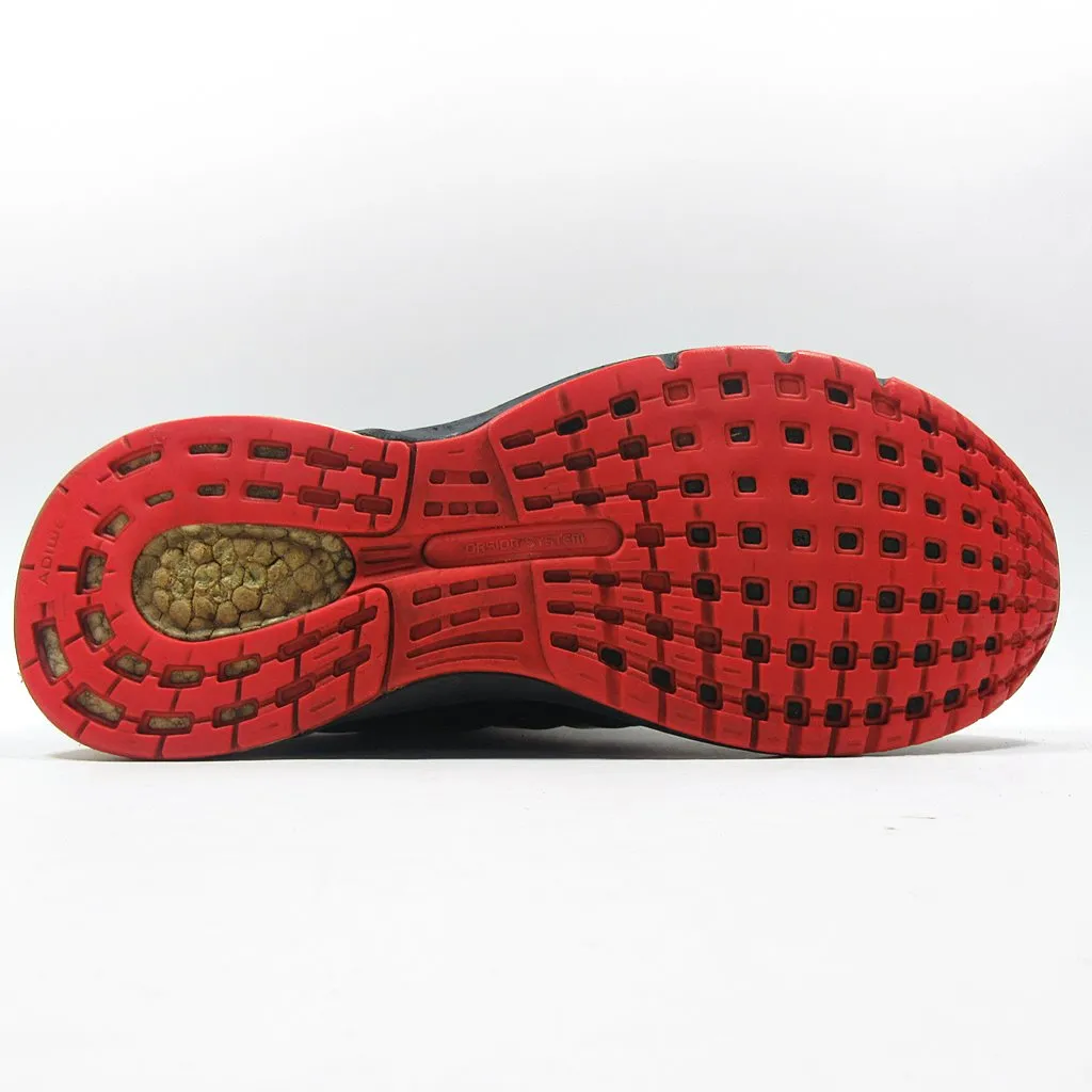 ADIDAS Questar Boost
