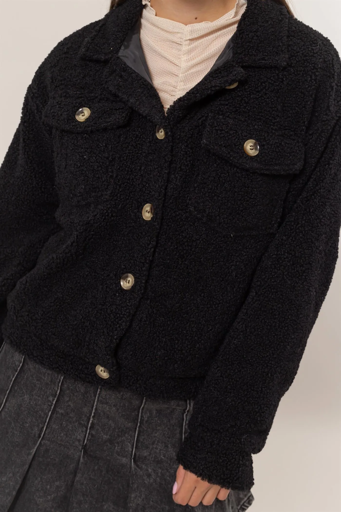 HF25A929-Sherpa Button-Front Jacket