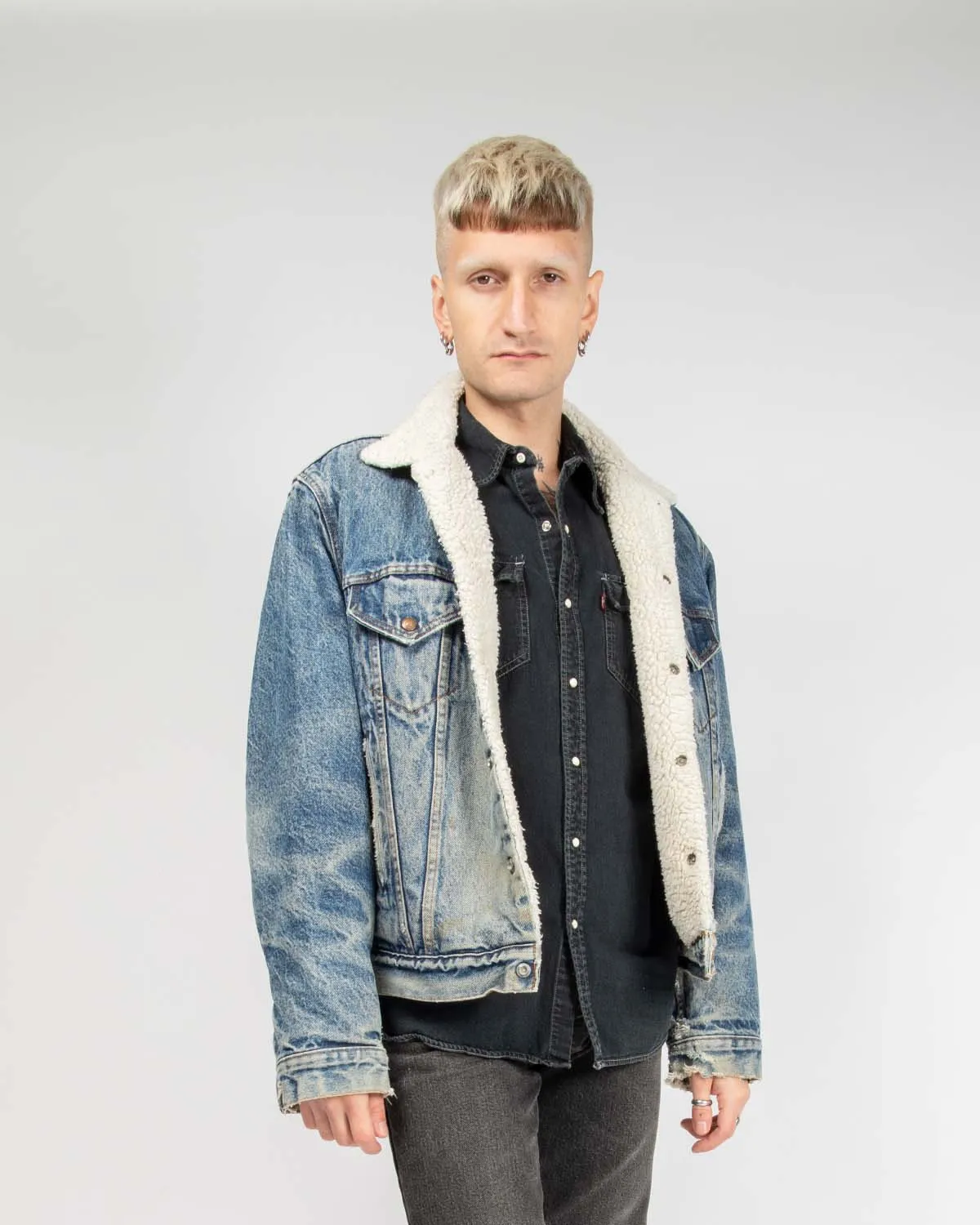 Levi's blue acid wash '80s distressed denim jacket