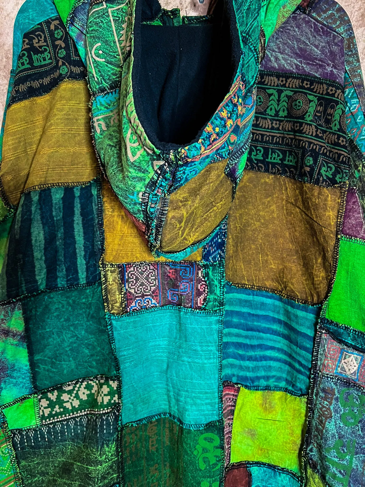 Light Spirit Patchwork Swing Hooded Kimono Jacket Green & Multi-Color