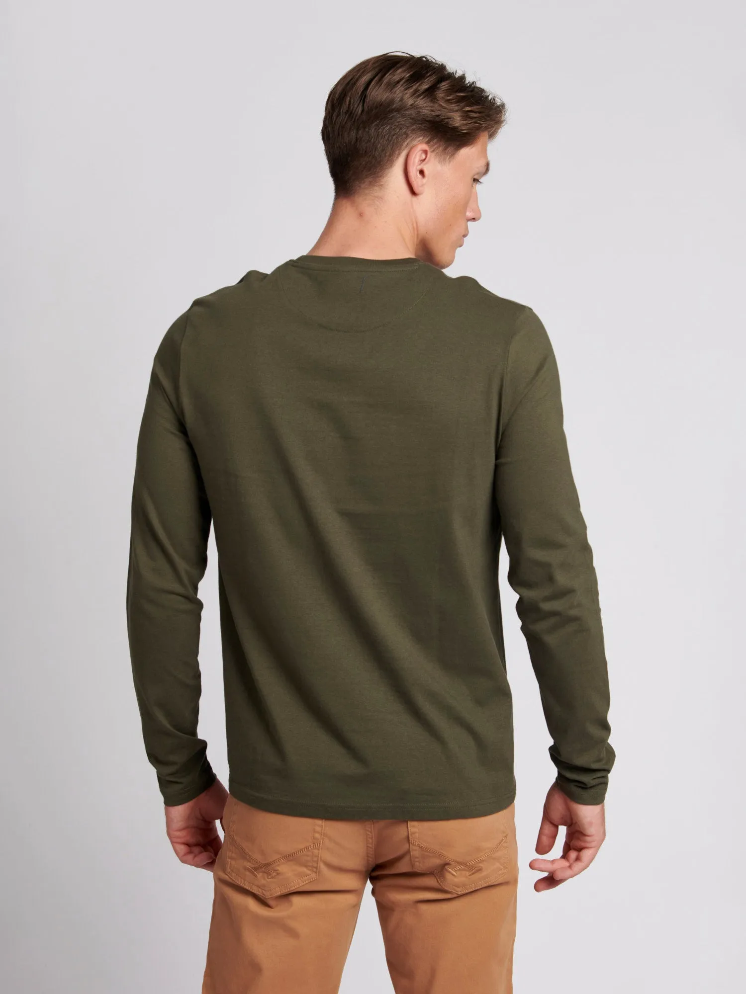 Men Arch Graphic Long Sleeve T-Shirt in Forest Night
