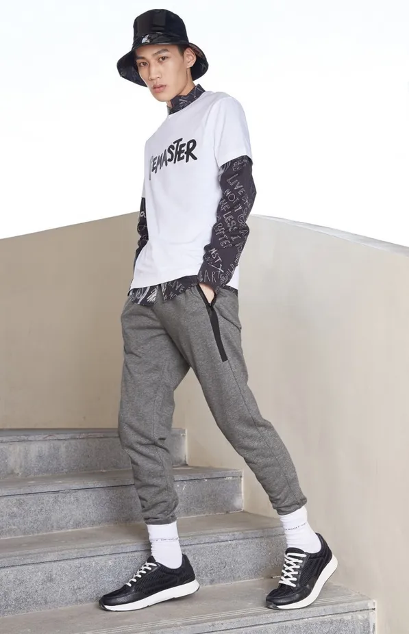 Men's Spring Stretch Slim Fit Sweatpants with Zipper Pockets