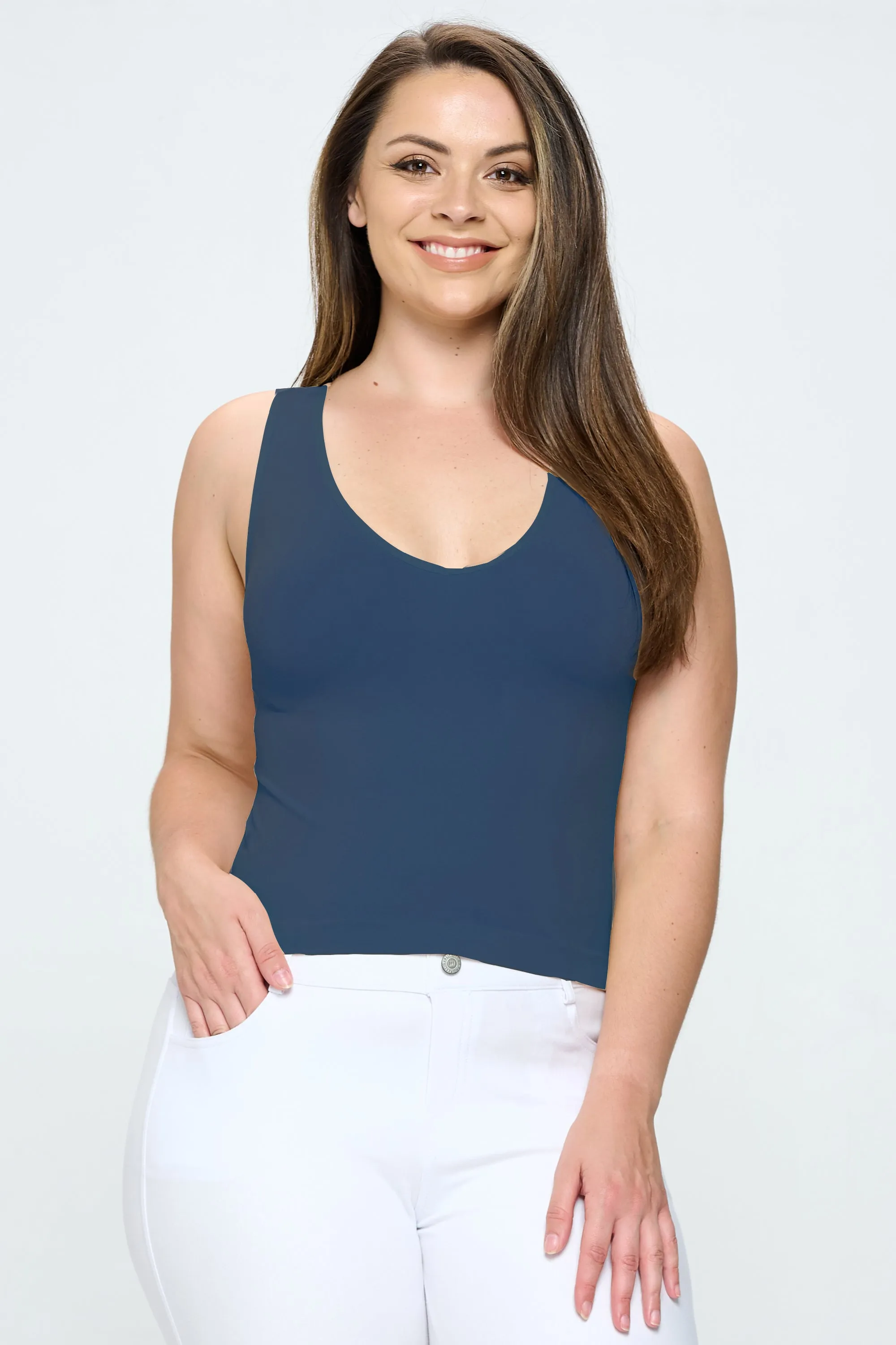 Plus Size Reversible V or U Neckline Seamless Tank