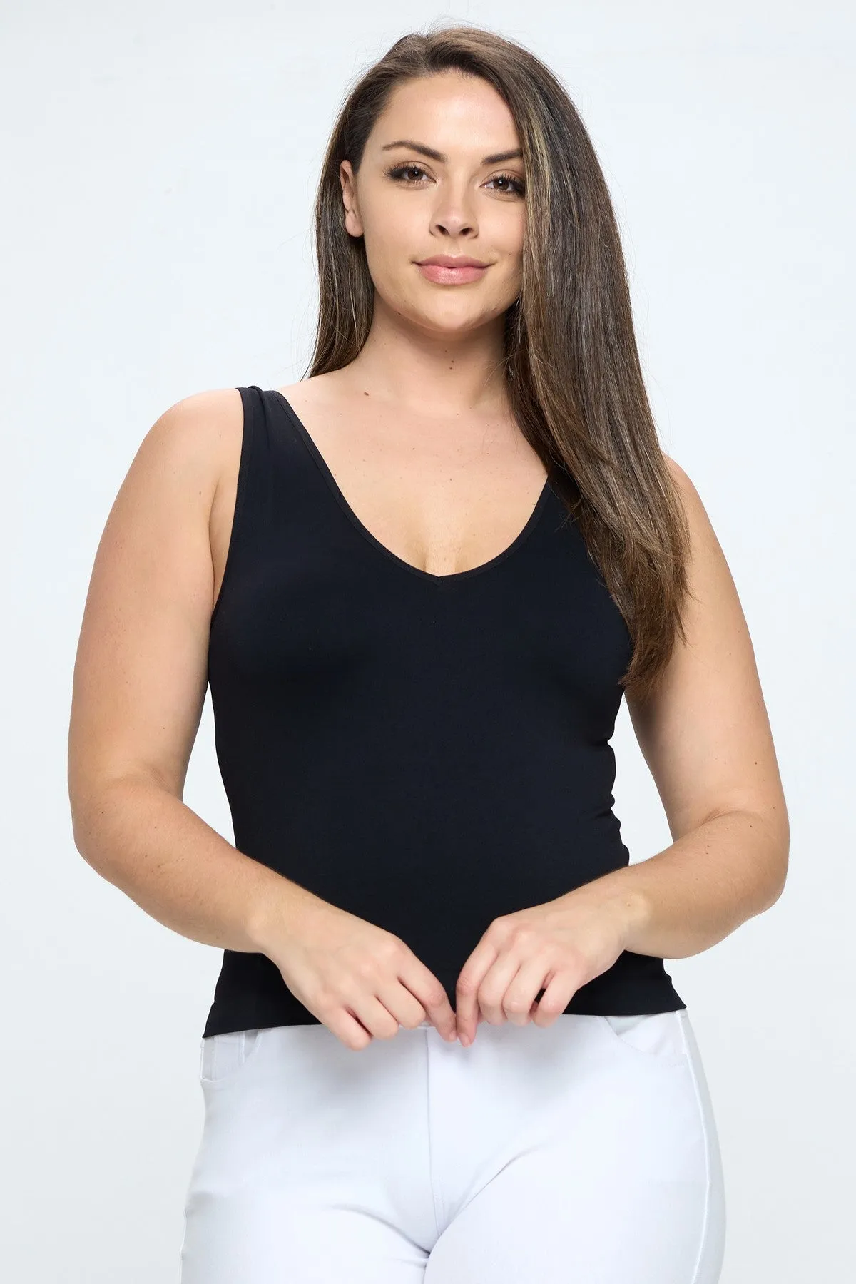 Plus Size Reversible V or U Neckline Seamless Tank