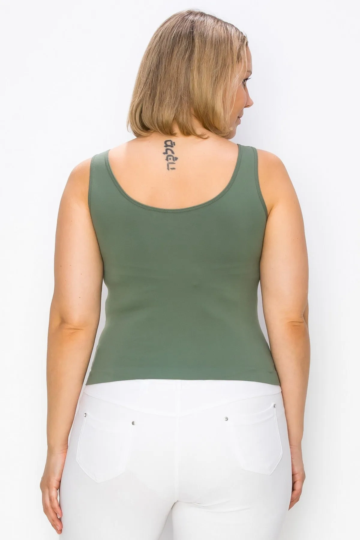 Plus Size Reversible V or U Neckline Seamless Tank