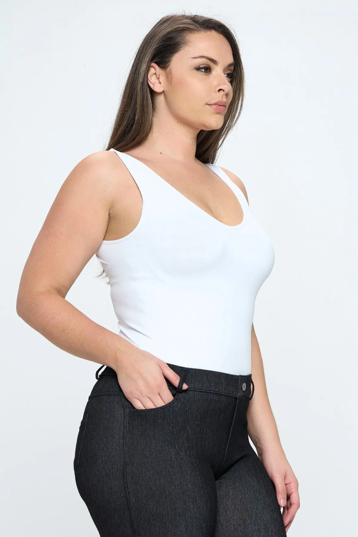 Plus Size Reversible V or U Neckline Seamless Tank