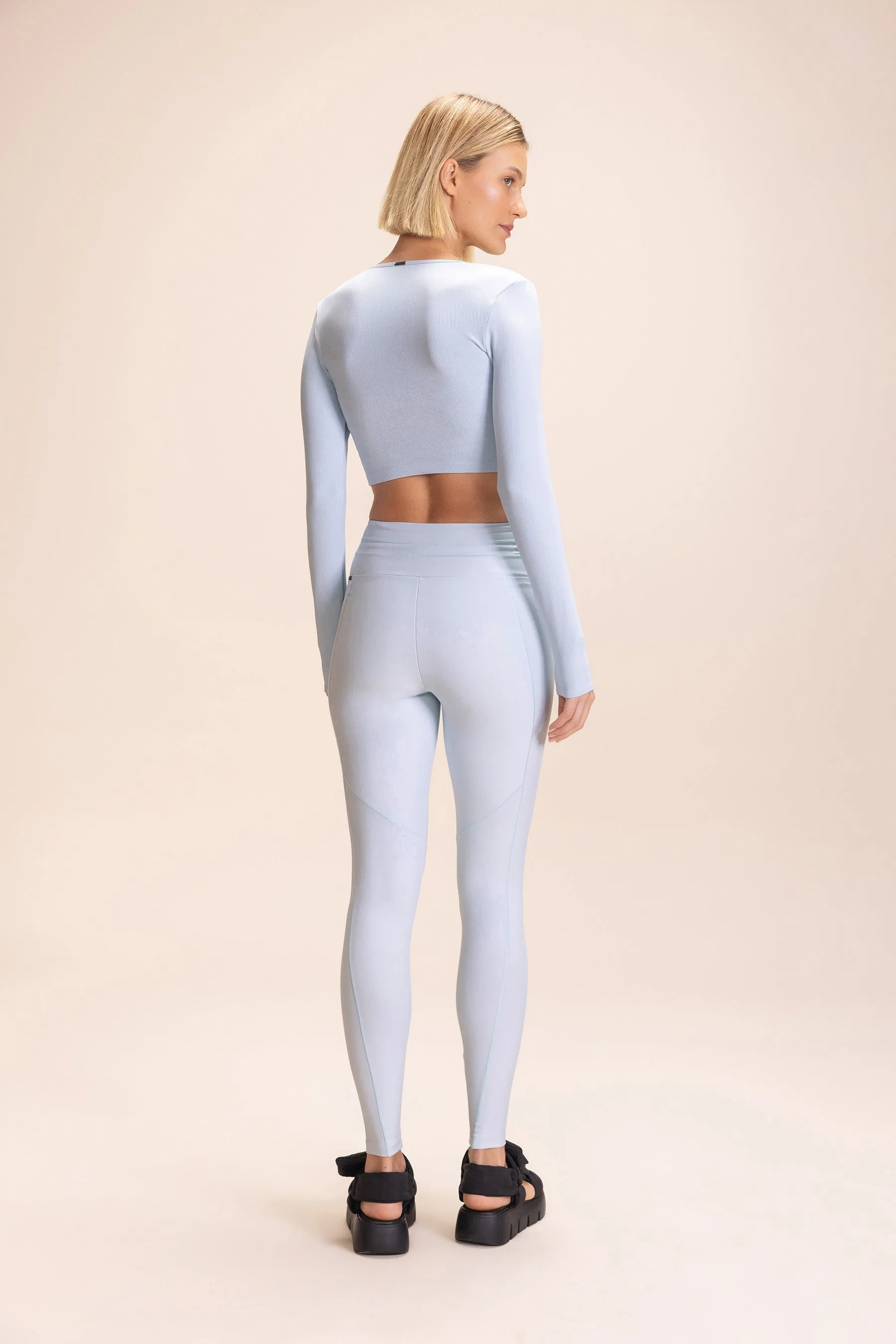 Seamless Long Sleeve Crop T-Shirt