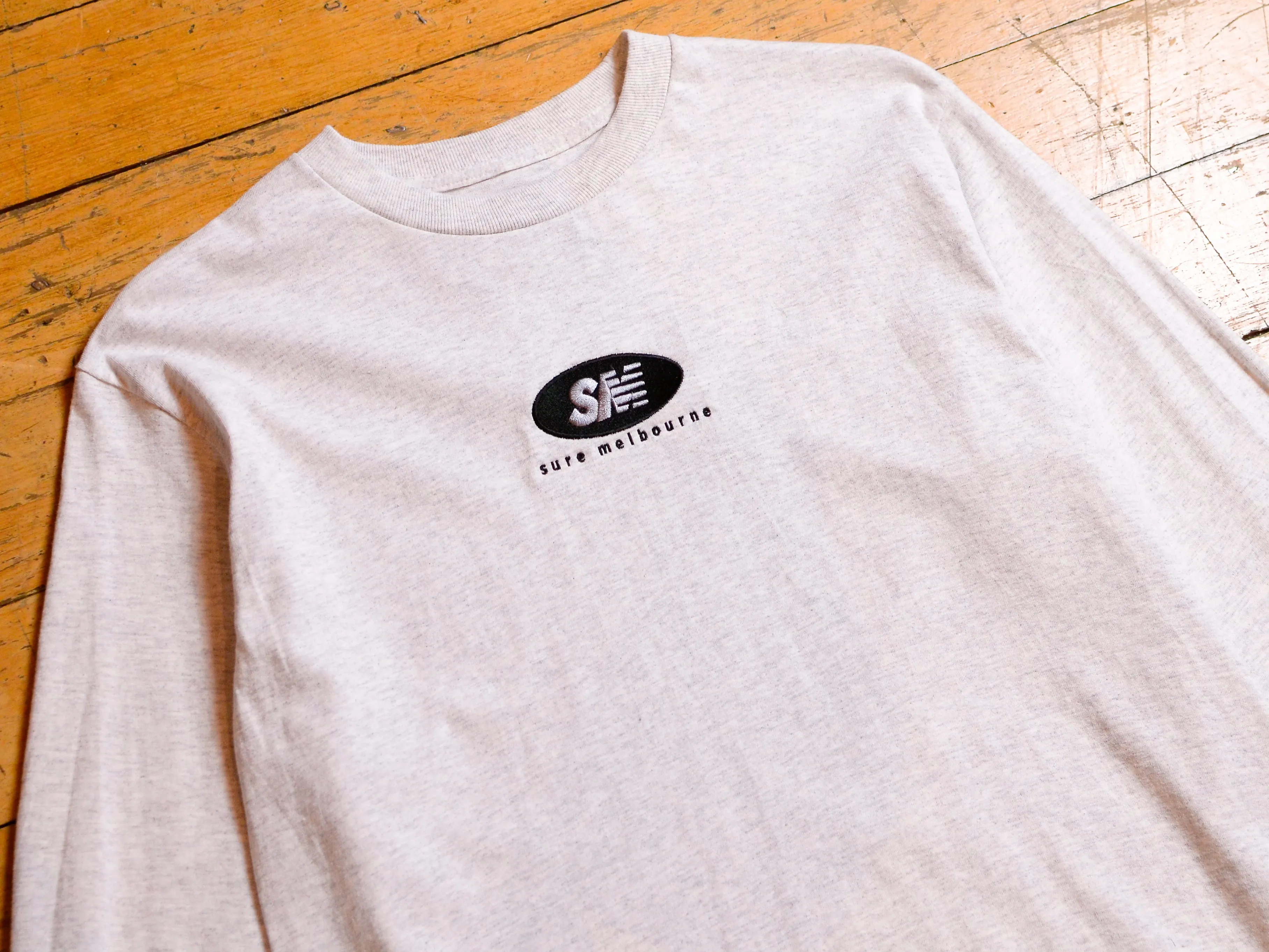 SM Oval Embroidered Long Sleeve T-Shirt - Ash Heather